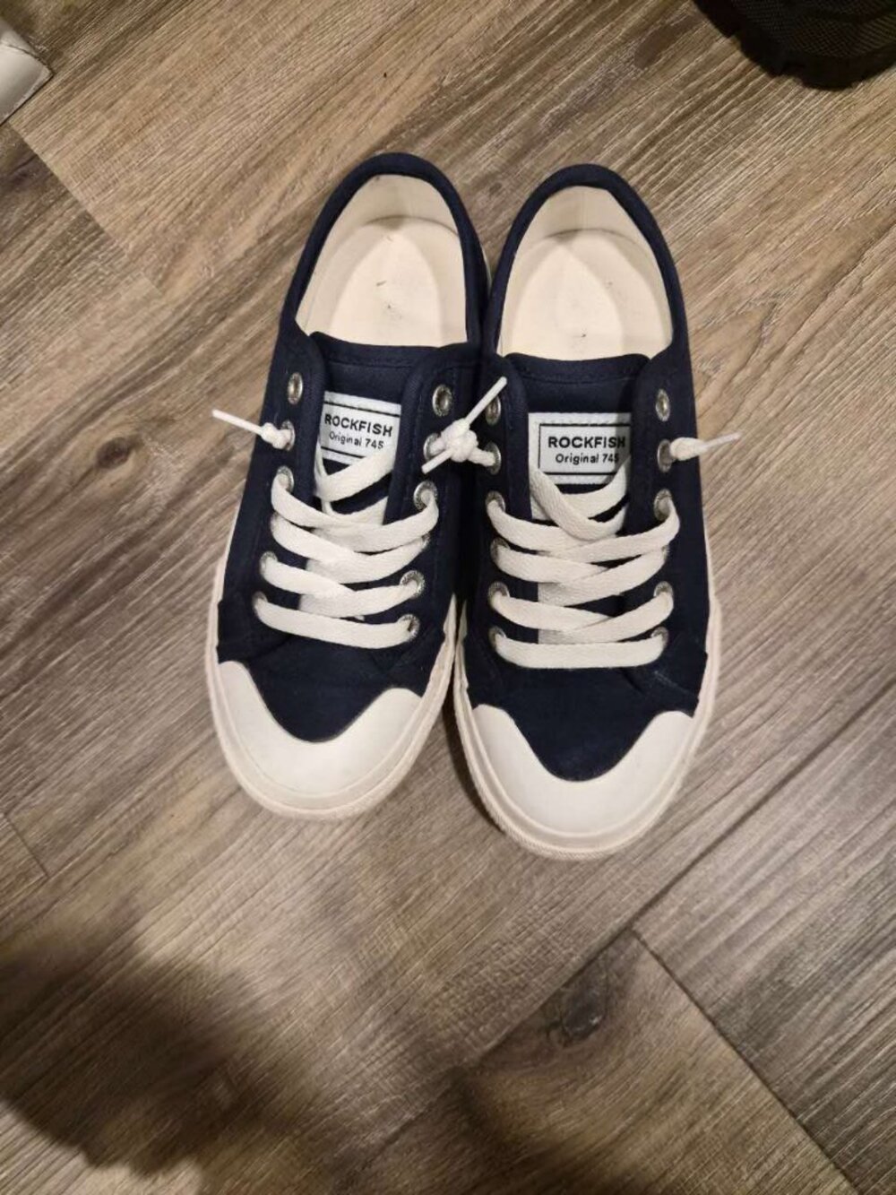Rockfish Navy Casual Lightweight Women's Slip-On Canvas Sneakers Size 5 - Picture 3 of 5
